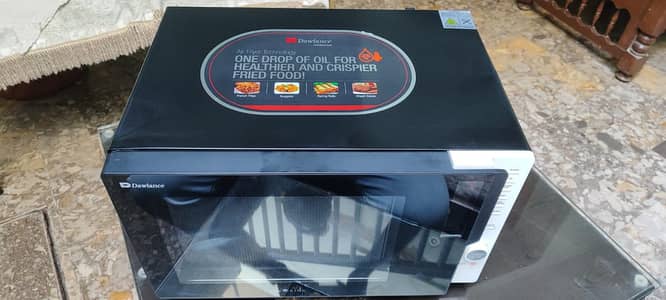 Dawlance Air Fryer Microwave Oven.