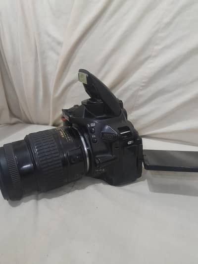 nikon d5500 with 18/55 auto lense and all asseries price final hai