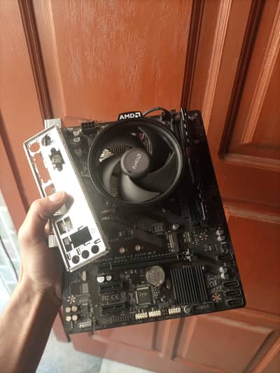 ryzen 2600 + a320m motherboard + stock cooler