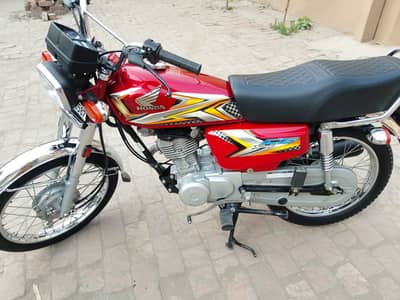 Honda CG 125 Bike Year 2025 | 9500 KM | New 125 Bike Call 0300 4196890