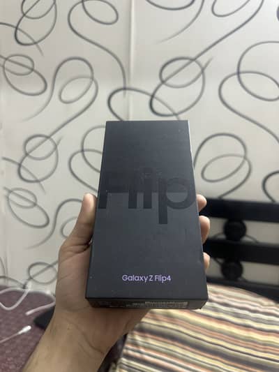 Sumsung flip 4