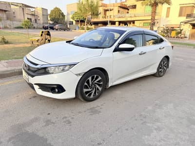 HONDA CIVIC ORIEL UG 2018 Full Option  URGENT SALE