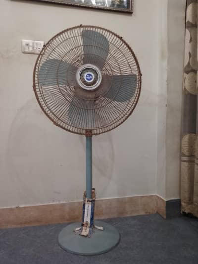Pedestal Fan (Wahid Brand) 24" Big Size