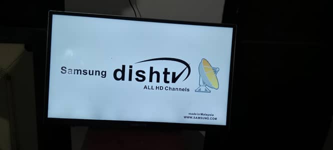 SAMSUNG SATALITE LED,. .