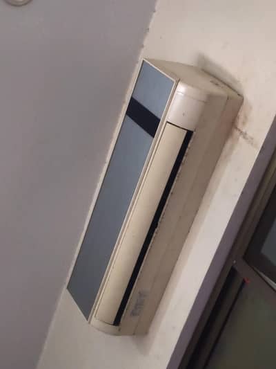 singer non inverter 1 ton window ac, used, 5/10