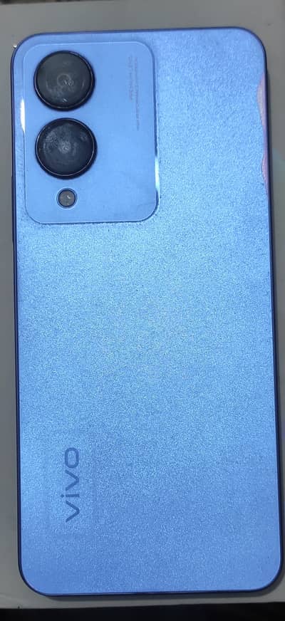 Vivo Y17s