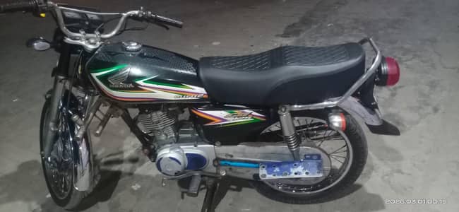 Honda 125 16 model