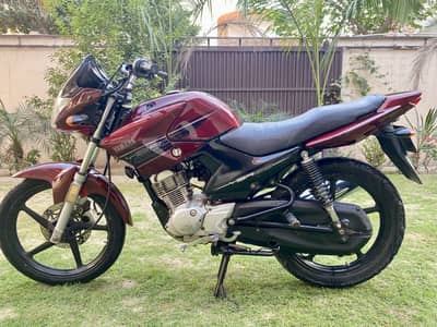 YBR 2016 japanese model with biomatric and all docs