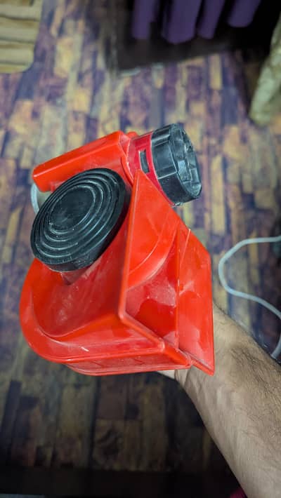 Pressure Horn for bike and cars