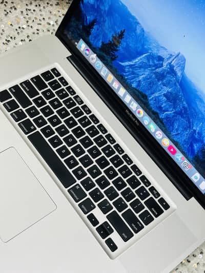 MacBook Pro (17-inch, Mid 2010)