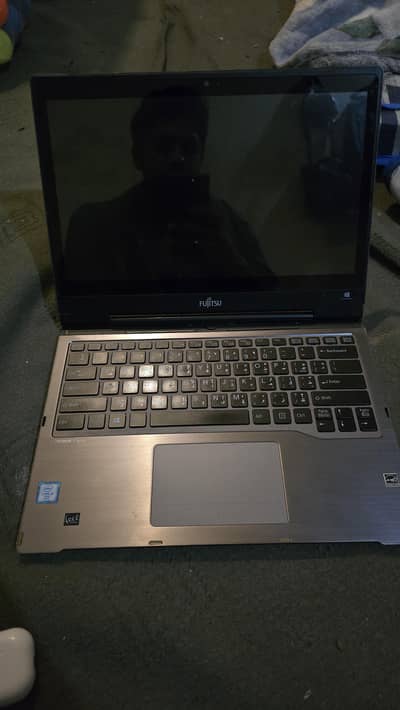 fujitsu 360 laptop core i5