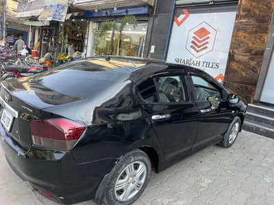 Honda City 2010 IN GOOD CONDITION AT THROW AWAY PRICE