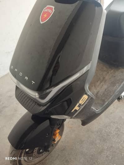 Scooty Metro T9.