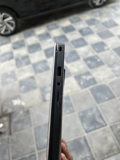 Dell Latitude 7370, 8GB Ram, Core m5 6y57