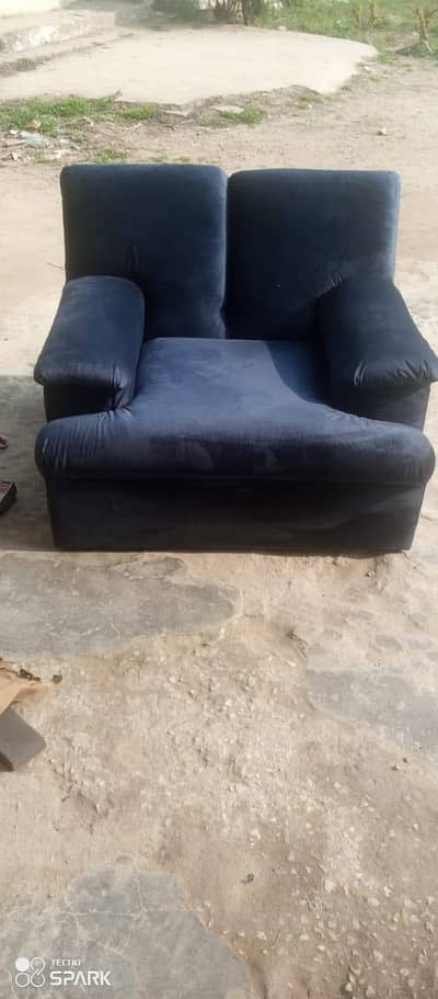 imported 3 seater sofa very stylish and comfortable
