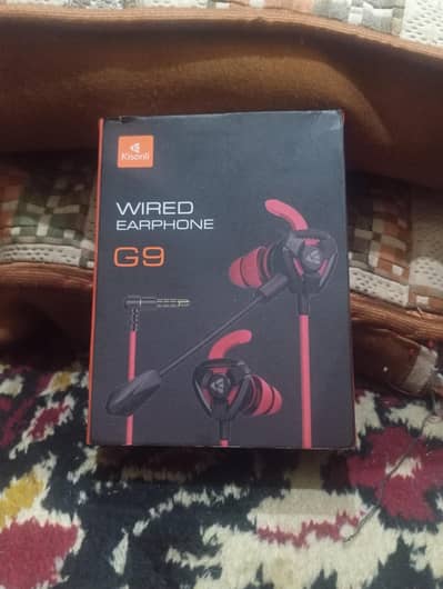 wired earphones G9