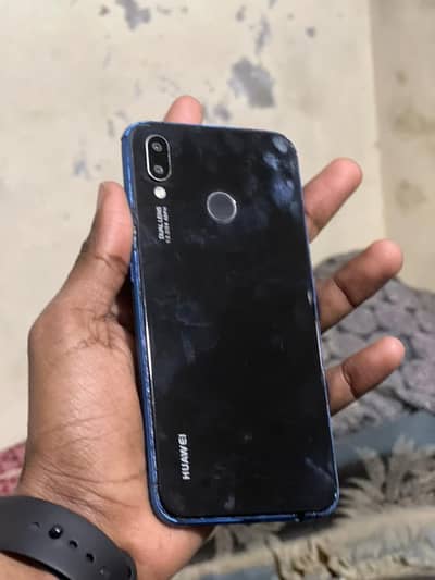 Huawei p20 lite.  4/32 . All ok