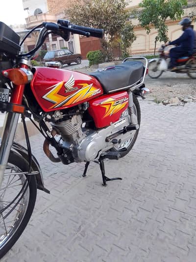 contact no 03704110060