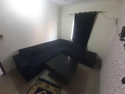 bikul theek ha L sofa ha with tabel