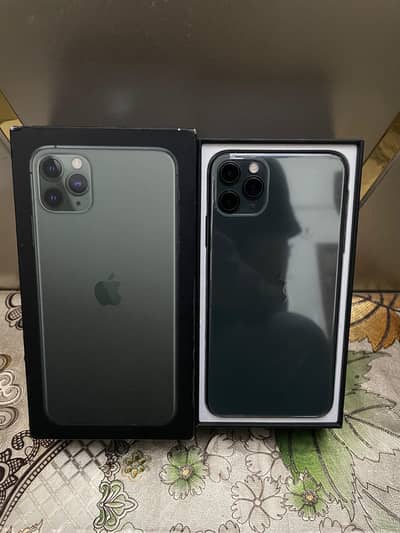 Iphone 11 pro max with box
