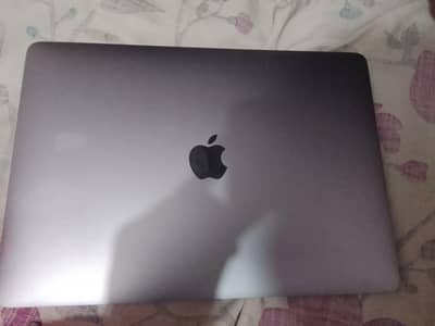 Apple Laptop 2019 For parts sale