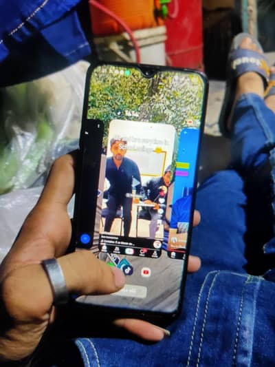 realme c3 pro 6/128 Pta approved