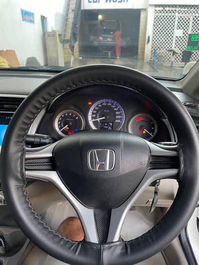 Honda City 34.25 lacs