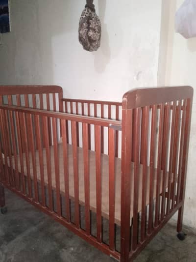 Baby caot available for sale with excellent condition