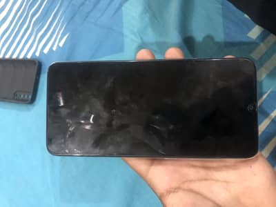 Samsung a70 rough condition but smooth working no lag