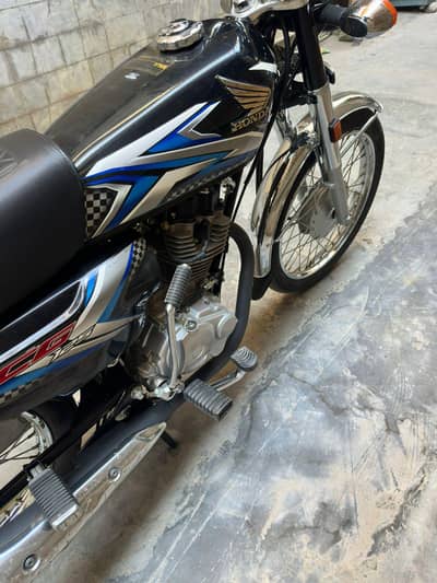 Honda CG 125 2025 Model lush condition