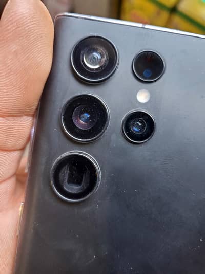 s22 ulta 10/9 ha all OK  ha koi b masla nhi ek dot ha