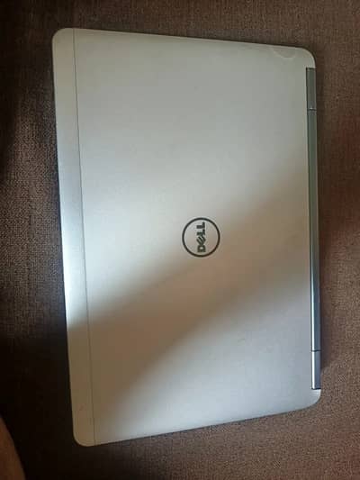 Dell Latitude E 7240 I5 4th Generation 10/10 never used in pakistan