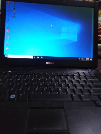 Laptop Dell Latitude E6410 Core  i5 1st Generation