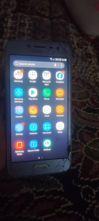 Samsung grand prime pro 2gb 16gb PTA approved