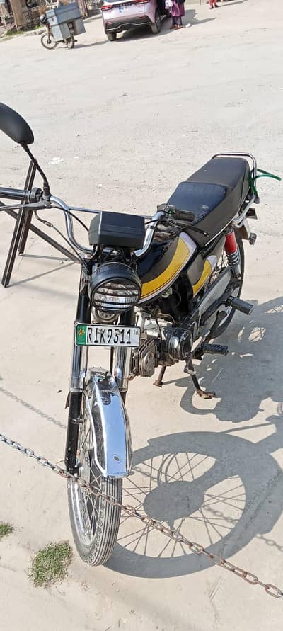good condition  hi speed  16 model Rawalpindi number