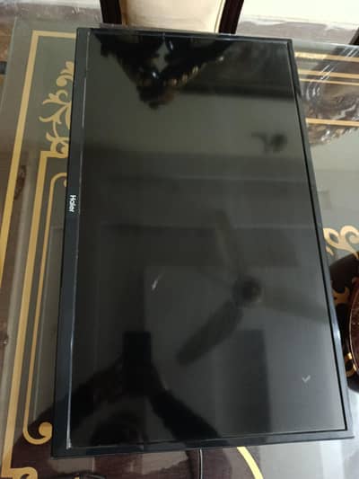 Haier 32 inches LED TV