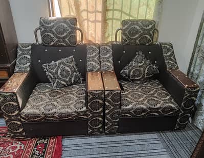 7 setar sofa with good condition
