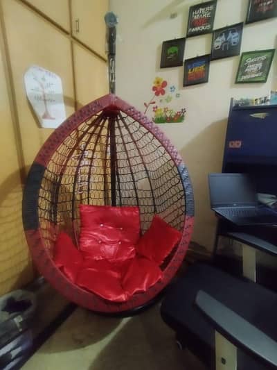 Jhola for sale in good condition