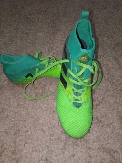 Adidas Football Shoes-Size 10- Neon Green color| Excellent Condition