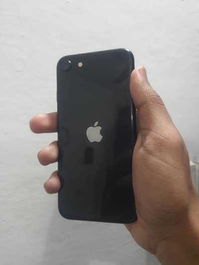 iPhone SE 2nd Gen 64GB Black — Like New — 96% Battery — Non-PTA Bypass