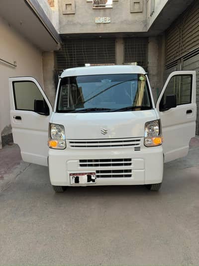 “Suzuki Every 2022 Import (Automatic )– Fuel Efficient & Spacious Van”