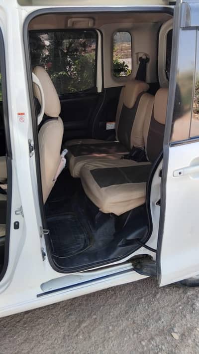 Nisan dayz highway star roox 2014/17