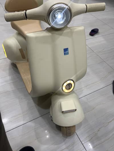 I am selling electric scooter for kids just like brand new