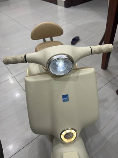 I am selling electric scooter for kids just like brand new