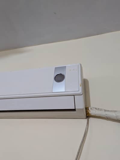 Gree GS-12CZ8/I 1 Ton A. C with all components