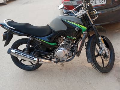 Yamaha YBR 125G 2025