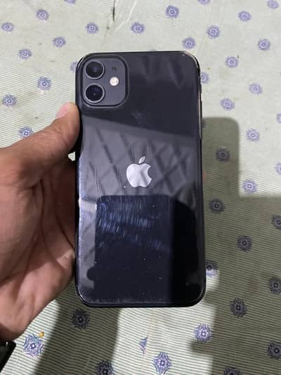 iPhone 11 10/10 condition factory unlock