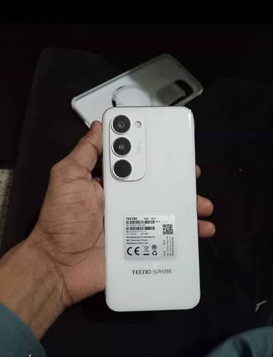 Tecno Spark 40 pro plus (8+8/256)