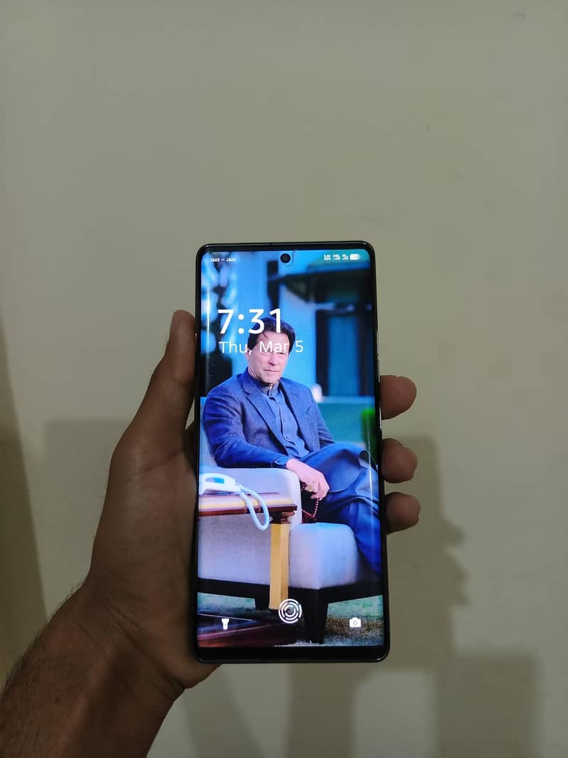 Tecno camon 40 pro 3