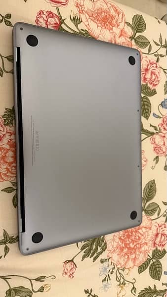 macbook pro 13inch
